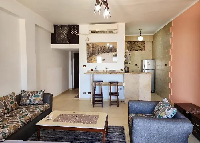 Coral Cove Apartment